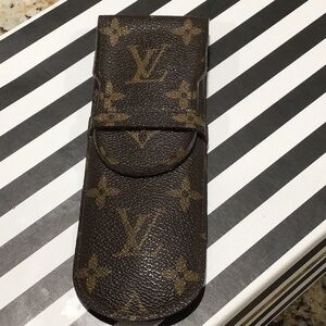 Louis Vuitton Authentic Monogram Pen Eyeglass Case w/ COA